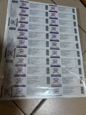 Customized Vitamin B12 Adhesive Injection Oil Labels For 10ml Glass Bottle UV PRINITNG/cmyk prinitng