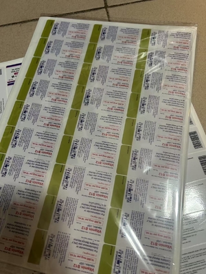 Customized Vitamin B12 Adhesive Injection Oil Labels For 10ml Glass Bottle UV PRINITNG/cmyk prinitng